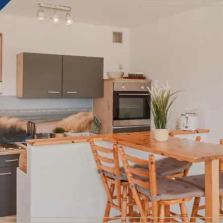 Bungalow Gelb Uckeritz