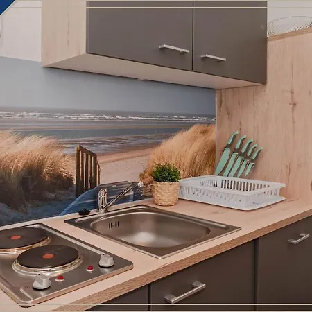 Bungalow Gelb Tatil Evi Uckeritz