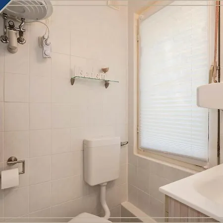 Tatil Evi Bungalow Gelb Uckeritz